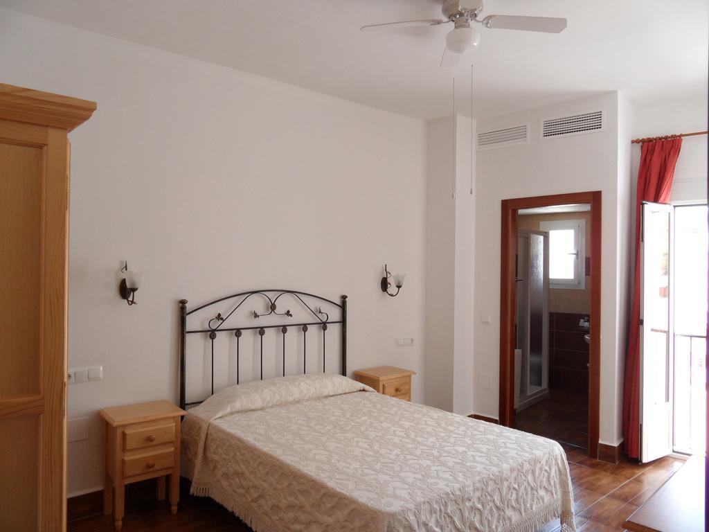Hotel Las Flores Толокс Номер фото